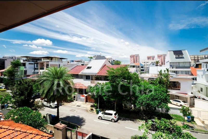 6 Bed Semi-Detached House (Landed) for Sale in  Kembangan Gardens - Image 1