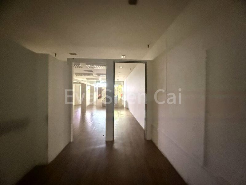 Shop / Shophouse for Rent: People's Park Centre - Image 3