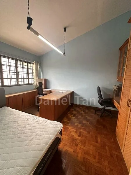 Common Room (Landed) for Rent in Jurong West Street 93 - Image 2