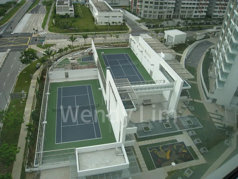 3 Bed Condo for Rent in  The Quartz - Image 5