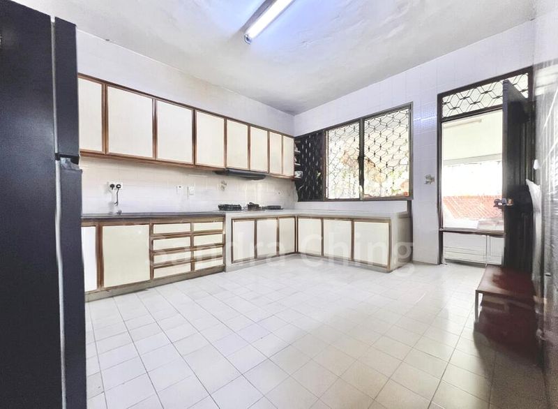 5 Bed Semi-Detached House (Landed) for Sale in  Kang Choo Bin Road - Image 7