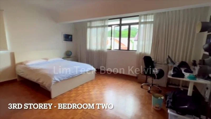 5 Bed Semi-Detached House (Landed) for Rent in  Regent Villas - Image 11