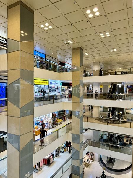 Mall Shop for Sale in  Peninsula Plaza - Image 5