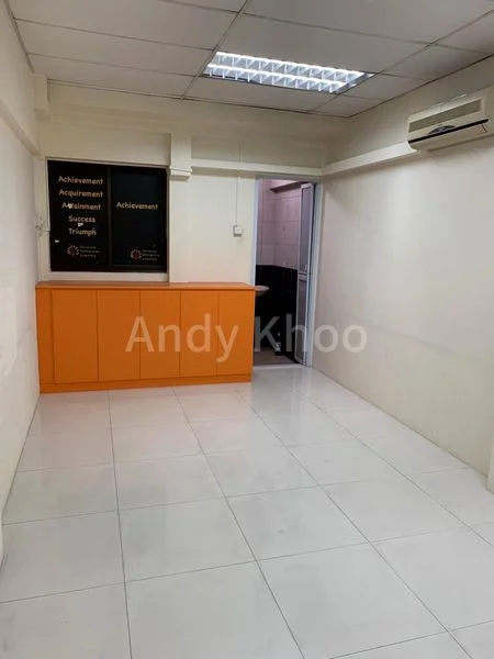 4 Room (4A) HDB for Rent in 408 Ang Mo Kio Avenue 10 - Image 4