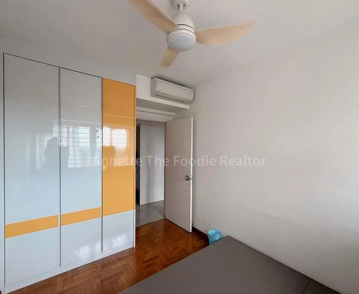 4 Bed Apartment (Condo) for Sale in  The Warren - Image 9