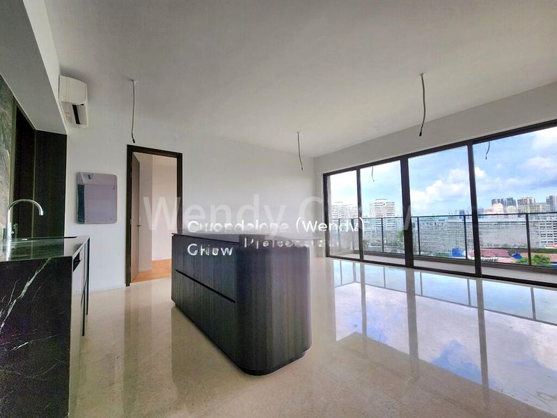 5 Bed Condo for Rent in  Clavon - Image 7