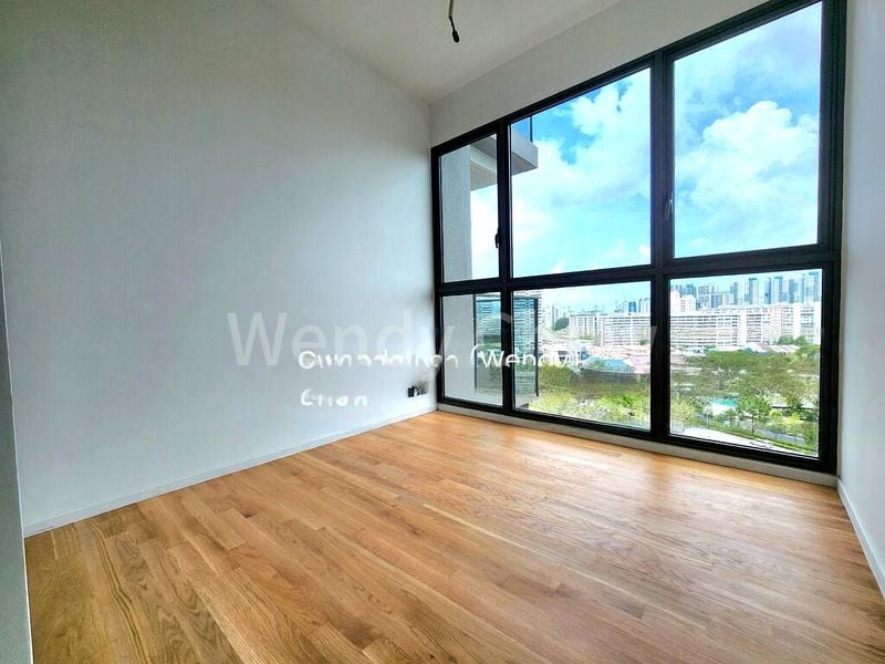 5 Bed Condo for Rent in  Clavon - Image 5