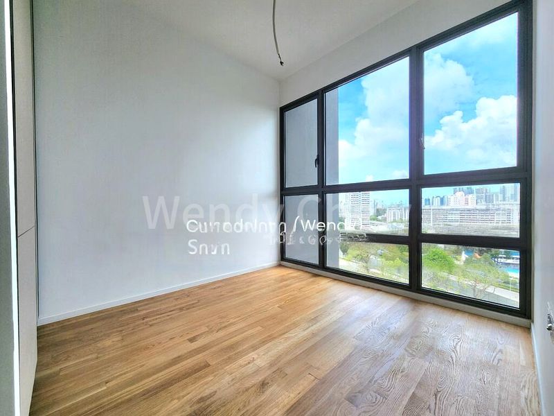 5 Bed Condo for Rent in  Clavon - Image 6