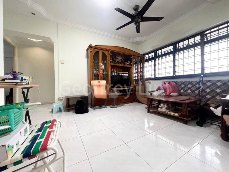 4 Room (4NG) HDB for Rent in 327 Sembawang Crescent - Image 4