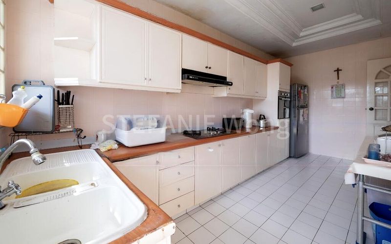 5 Bed Corner Terrace (Landed) for Sale in Palm Haven - Image 9