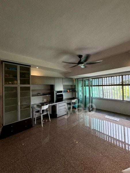 Executive HDB for Rent in  402 Bukit Batok West Avenue 7 - Image 2