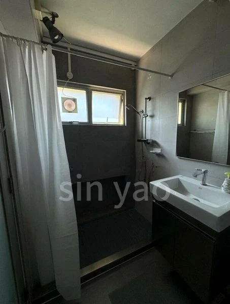 Executive HDB for Rent in  402 Bukit Batok West Avenue 7 - Image 4