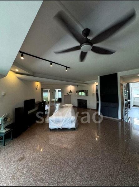 Executive HDB for Rent in  402 Bukit Batok West Avenue 7 - Image 1
