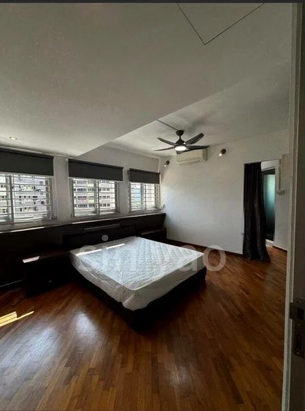 Executive HDB for Rent in  402 Bukit Batok West Avenue 7 - Image 3