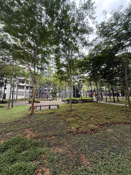 5 Room (5I) HDB for Sale in 445 Bukit Batok West Avenue 8 - Image 15