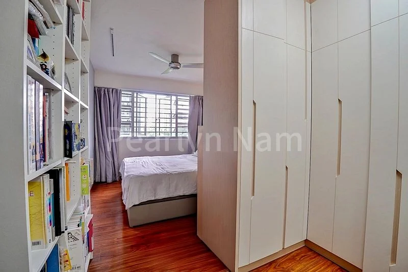 5 Room (5I) HDB for Sale in 445 Bukit Batok West Avenue 8 - Image 9