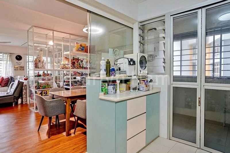 5 Room (5I) HDB for Sale in 445 Bukit Batok West Avenue 8 - Image 10