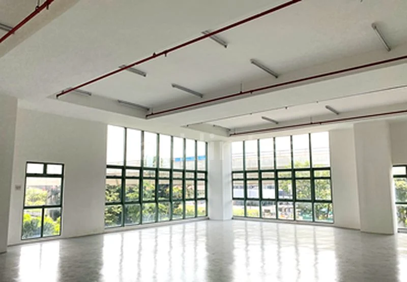 Light Industrial (B1) for Rent in  Harbourside Building 2 - Image 16