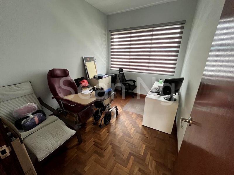 3 Bed Apartment (Condo) for Rent in  Ritz Mansion - Image 5