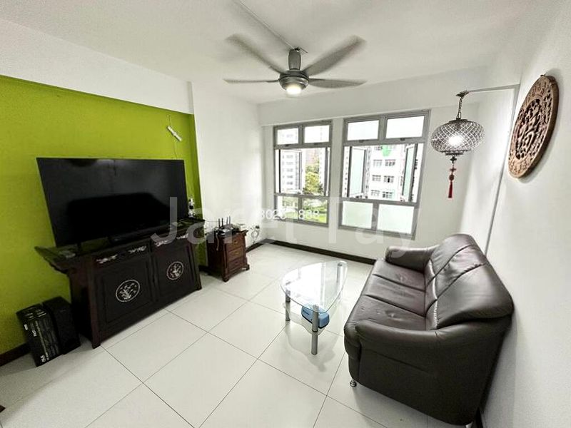 4 Room (4A) HDB for Rent in  414B Fernvale Link - Image 3