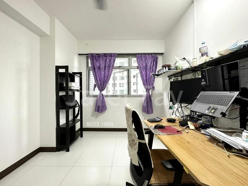 4 Room (4A) HDB for Rent in  414B Fernvale Link - Image 4