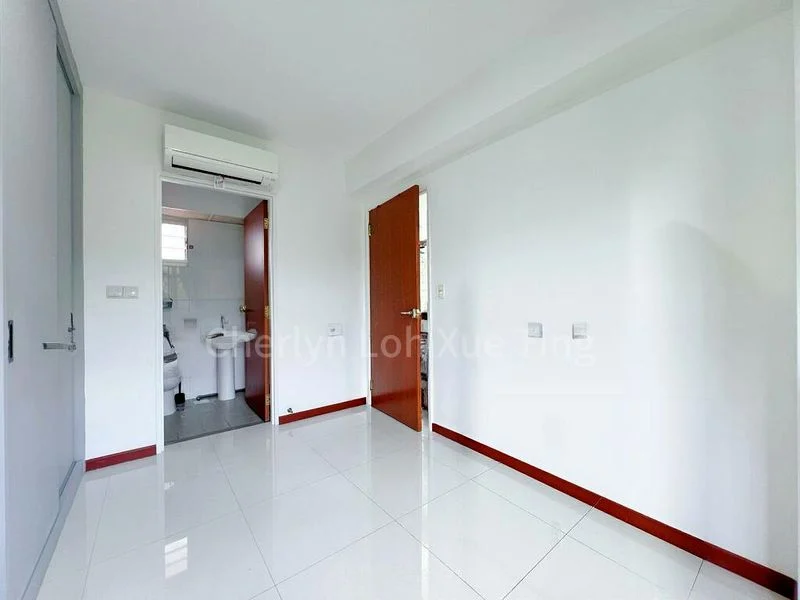 1 Room HDB for Rent in 513C Yishun Street 51 - Image 4
