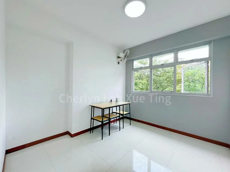 1 Room HDB for Rent in 513C Yishun Street 51 - Image 1