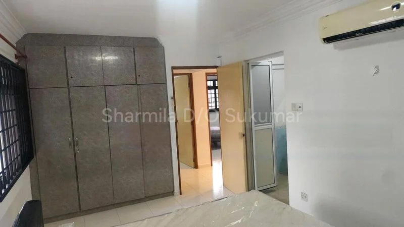 5 Room (5I) HDB for Rent in  144 Lorong 2 Toa Payoh - Image 7