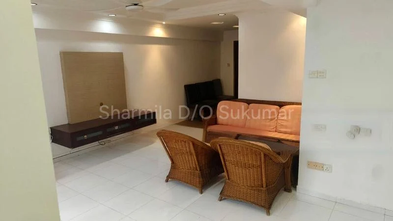 5 Room (5I) HDB for Rent in  144 Lorong 2 Toa Payoh - Image 2