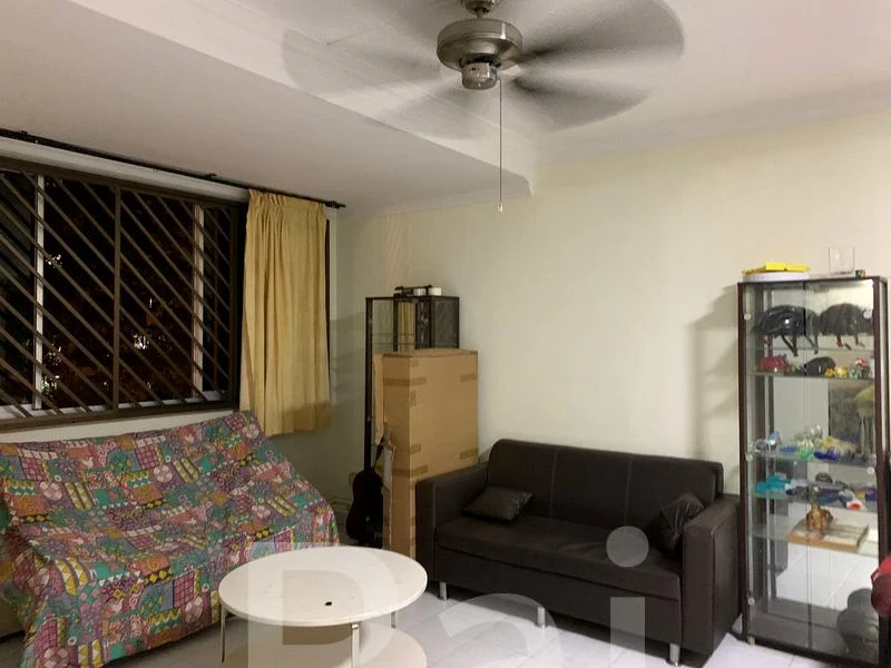 5 Room (5STD) HDB for Rent in  164 Simei Road - Image 1