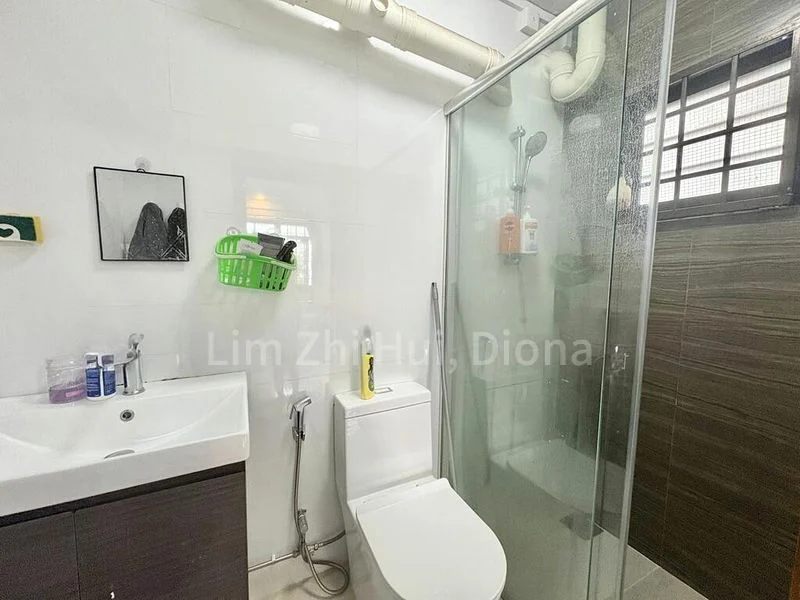 Room (HDB) for Rent in  944 Hougang Street 92 - Image 6