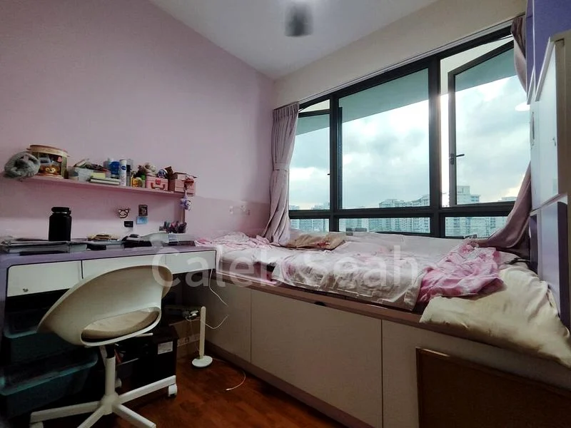 3 Bed Condo for Rent in  Vue 8 Residence - Image 2