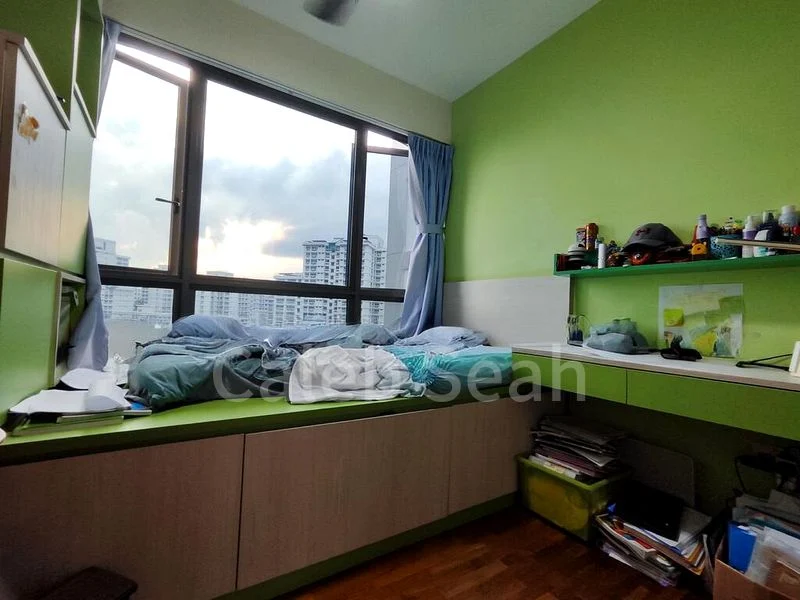 3 Bed Condo for Rent in  Vue 8 Residence - Image 1