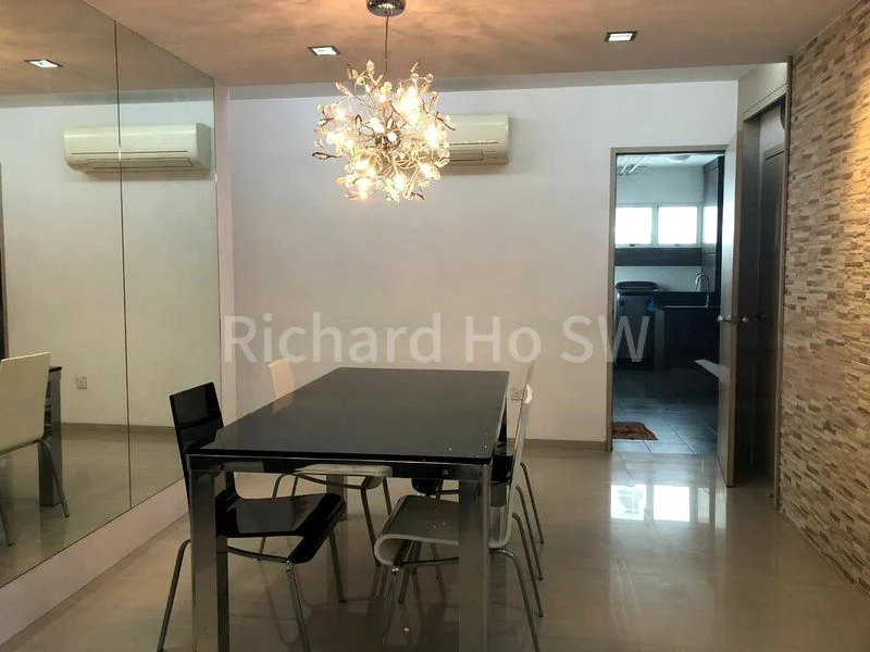 5 Room (5I) HDB for Rent in  174A Edgedale Plains - Image 3