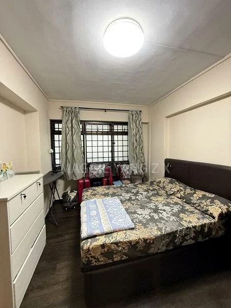 4 Room (4A) HDB for Sale in  954 Hougang Avenue 9 - Image 7