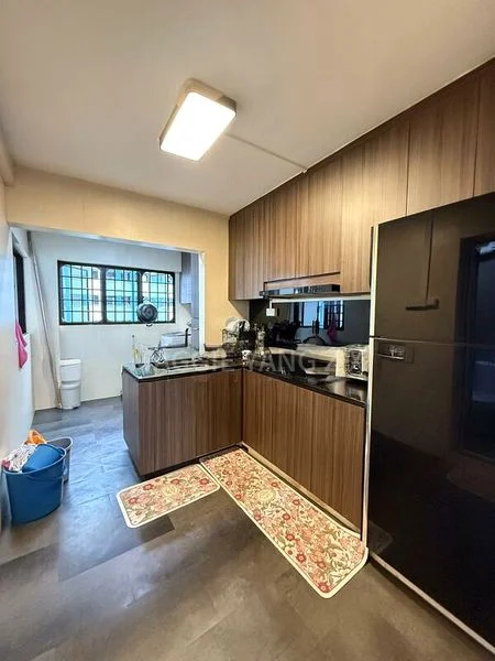 4 Room (4A) HDB for Sale in  954 Hougang Avenue 9 - Image 4