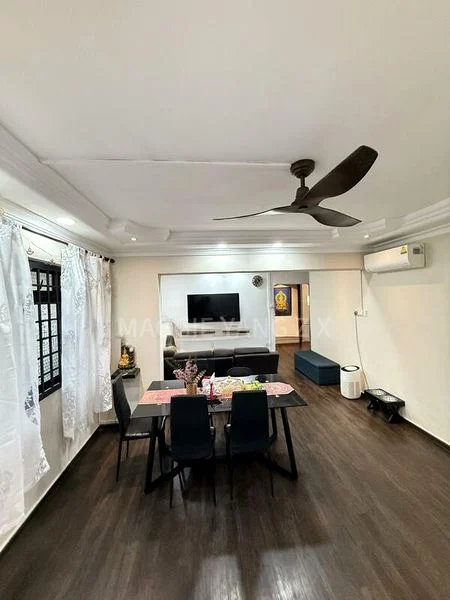 4 Room (4A) HDB for Sale in  954 Hougang Avenue 9 - Image 3