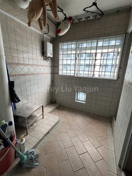 4 Room (4A) HDB for Sale in  891 Tampines Avenue 8 - Image 7