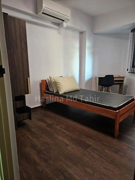 Common Room (HDB) for Rent in  682A Woodlands Drive 62 - Image 3