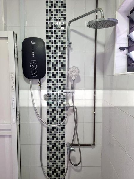 Common Room (HDB) for Rent in  925 Jurong West Street 92 - Image 4