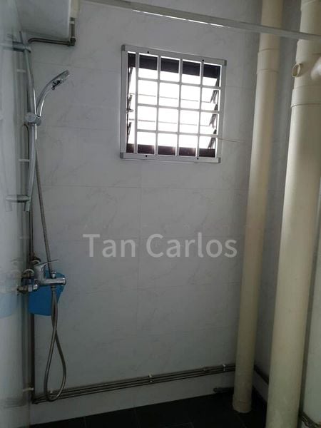 5 Room (5I) HDB for Rent in  201D Compassvale Drive - Image 1