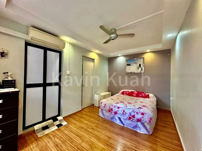 5 Room (5I) HDB for Sale in  748 Pasir Ris Street 71 - Image 4