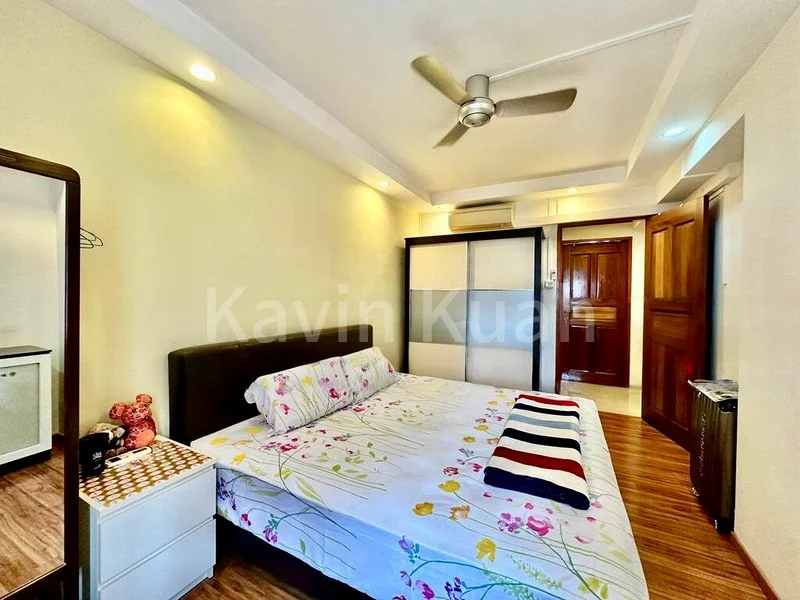 5 Room (5I) HDB for Sale in  748 Pasir Ris Street 71 - Image 5