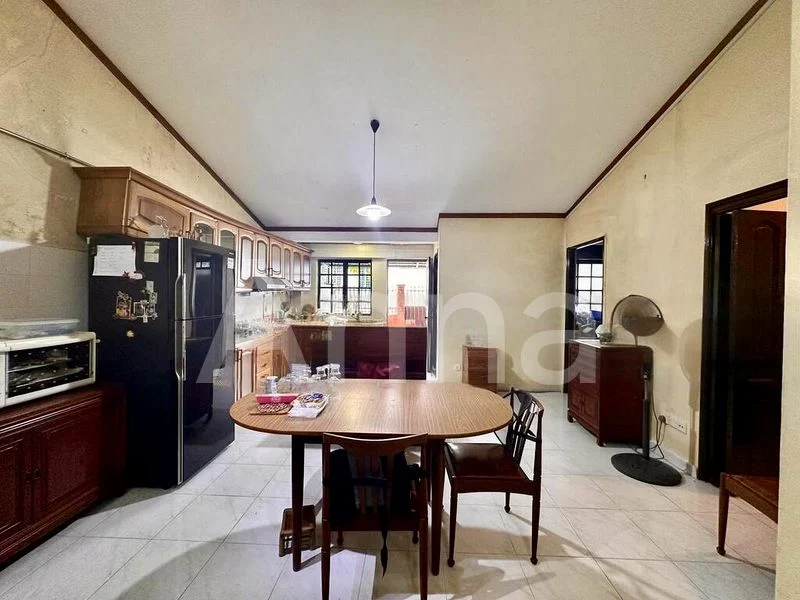 4 Bed Semi-Detached House (Landed) for Sale in  Seletar Hills Estate - Image 2