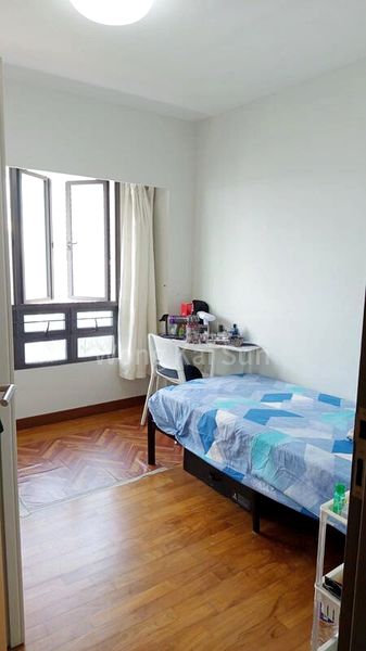 Common Room (HDB) for Rent in 88 Dawson Road - Image 1