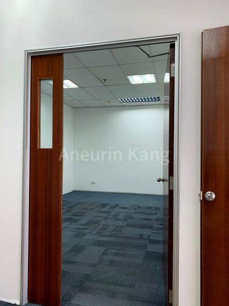 Light Industrial (B1) for Rent in  Sindo Industrial Building - Image 3
