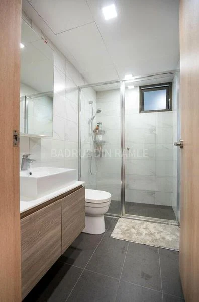 3 Bed Executive Condo for Sale in  Ola - Image 15