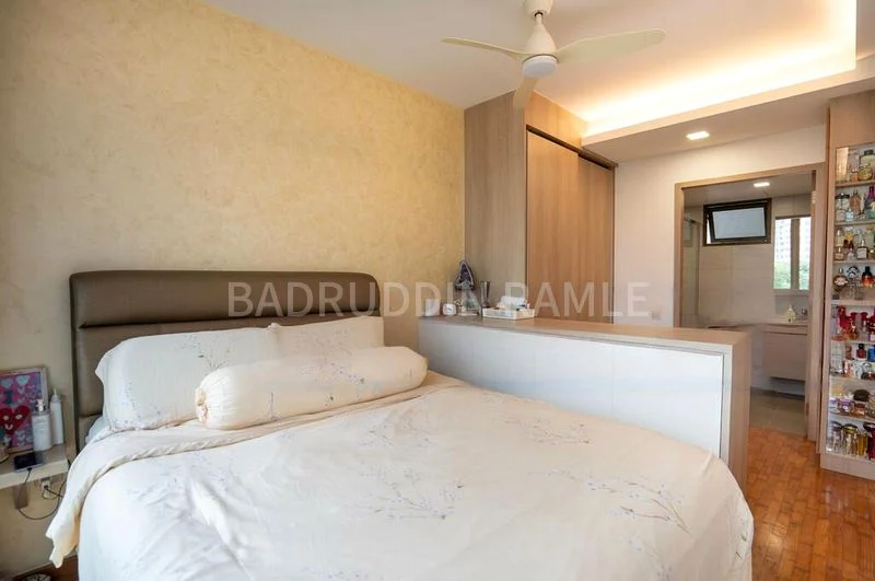 3 Bed Executive Condo for Sale in  Ola - Image 10