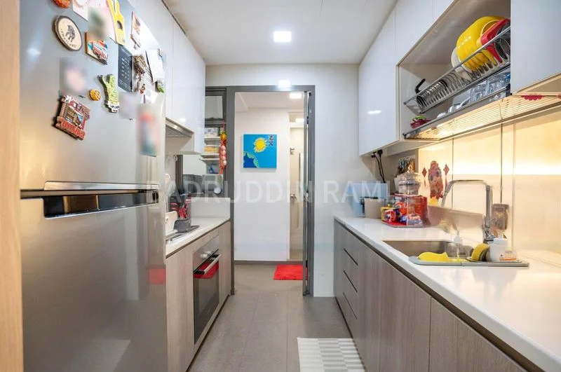 3 Bed Executive Condo for Sale in  Ola - Image 6