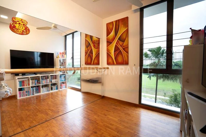 3 Bed Executive Condo for Sale in  Ola - Image 13